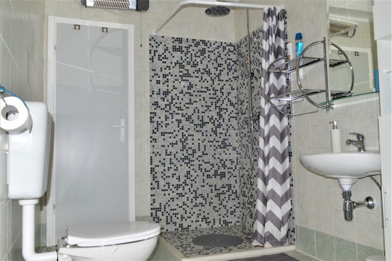 Apartman Luka คาชเตลา ภายนอก รูปภาพ