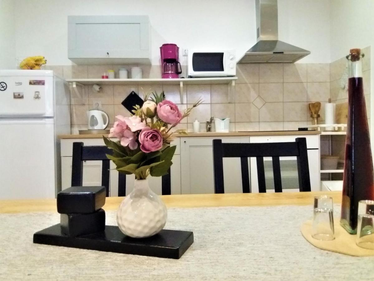 Apartman Luka คาชเตลา ภายนอก รูปภาพ