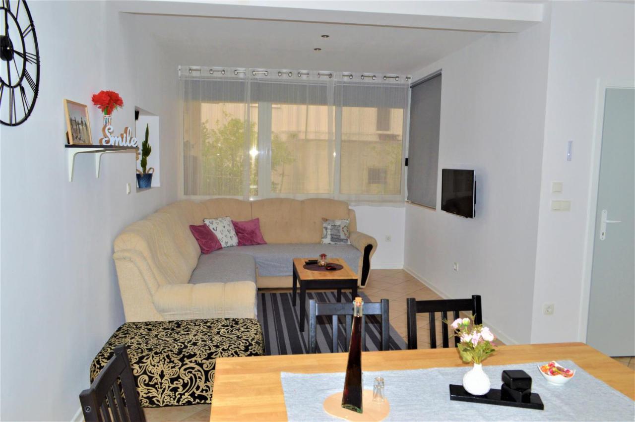 Apartman Luka คาชเตลา ภายนอก รูปภาพ