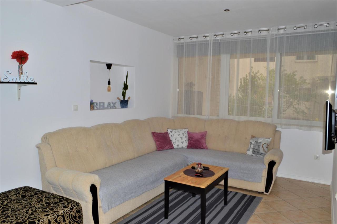 Apartman Luka คาชเตลา ภายนอก รูปภาพ