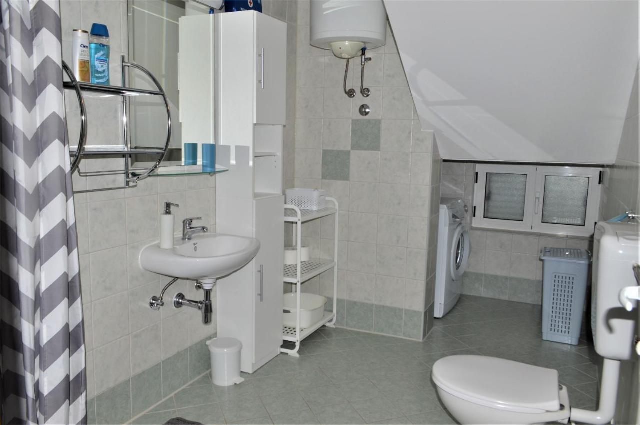 Apartman Luka คาชเตลา ภายนอก รูปภาพ