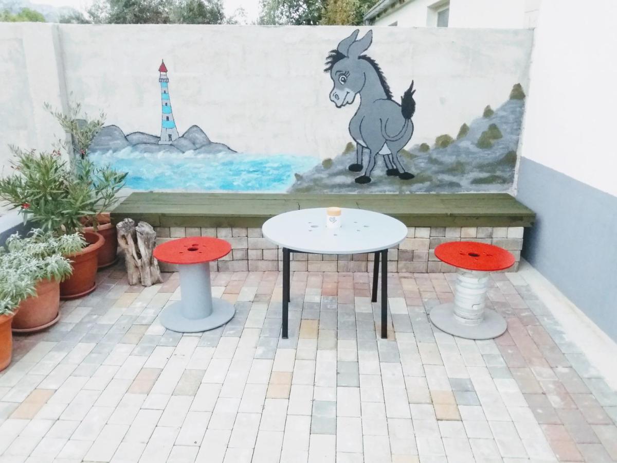 Apartman Luka คาชเตลา ภายนอก รูปภาพ